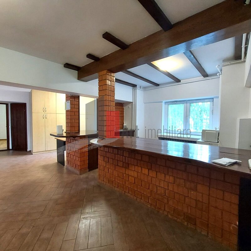 Spatiu birouri ultracentral 100 mp, balcon, mobilat partial, Nerva Traian